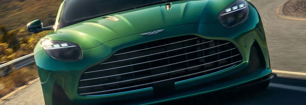 Aston Martin DB12